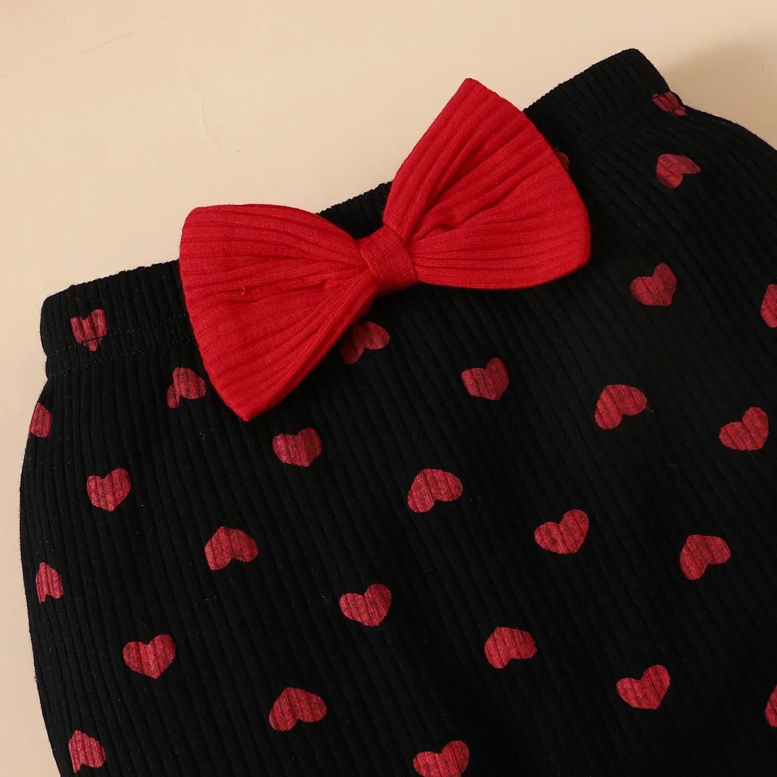 Toddler Girl Outfit – Red Bowknot Top & Heart-Print Trousers Set